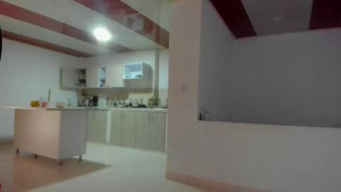 Snapshot of xxxtatianabustyxxx chatting on 02.21.25 xxxtatianabustyxxx online show from 02.21.25