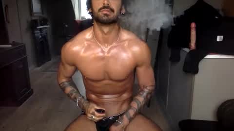 Snapshot of xxxtylerjames chatting on 02.05.26 Tyler James online show from 02.05.26