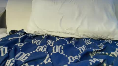 Lil Luna online show from 02.17.25