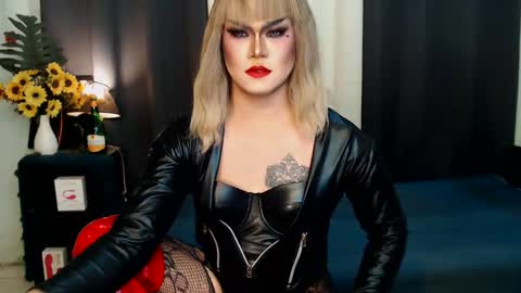 QueenMarina online show from 02.07.25