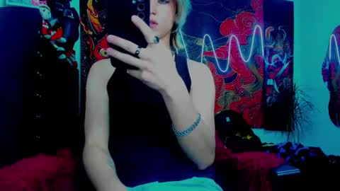 xzerox_ online show from 10.08.25