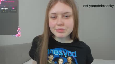 Snapshot of yamatobrodsky1 chatting on 09.30.25 yamatobrodsky1 online show from 09.30.25