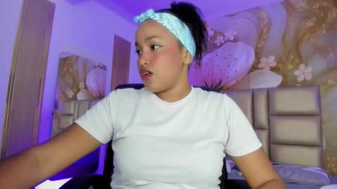 Naomi online show from 12.04.25