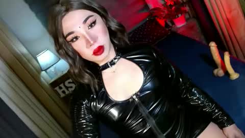 Snapshot of yan2xcumsalotxx chatting on 02.15.26 REYAN online show from 02.15.26