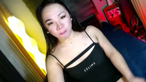 Snapshot of yan2xcumsalotxx chatting on 02.25.26 REYAN online show from 02.25.26