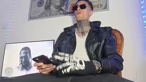 Yan online show from 04.21.26