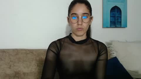 Yani online show from 02.10.25