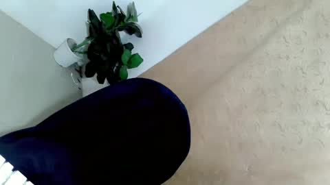 Snapshot of yannafucks chatting on 05.29.26 yannafucks online show from 05.29.26
