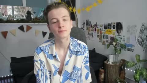 Snapshot of yaposha chatting on 12.09.24 yaposha online show from 12.09.24