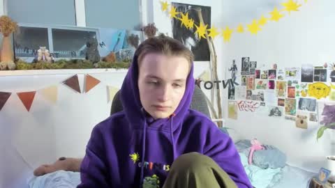 Snapshot of yaposha chatting on 12.10.24 yaposha online show from 12.10.24