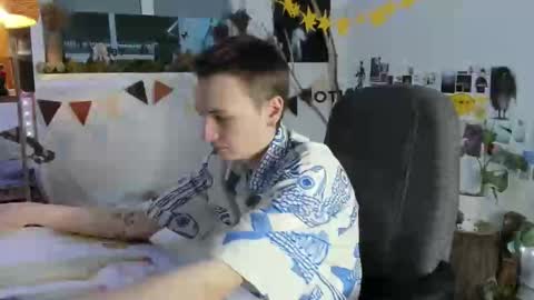 Snapshot of yaposha chatting on 12.11.24 yaposha online show from 12.11.24