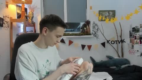 Snapshot of yaposha chatting on 12.28.24 yaposha online show from 12.28.24