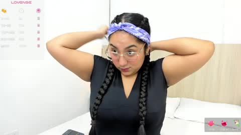 Yasmin Ortiz online show from 04.09.26