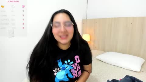 Yasmin Ortiz online show from 04.13.26