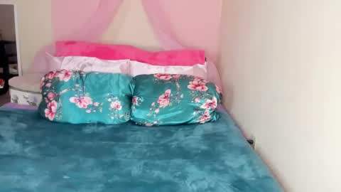 Yasmina online show from 01.02.25