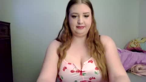 Snapshot of yasmindoll98 chatting on 02.12.26 yasmindoll98 online show from 02.12.26