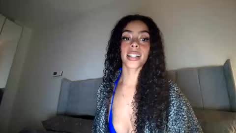 Snapshot of yasmingarcia chatting on 11.24.25 yasmingarcia online show from 11.24.25