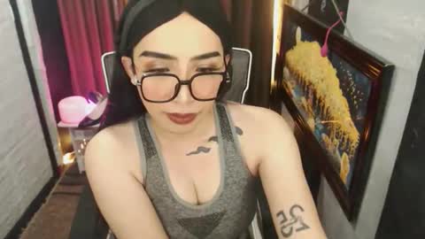 Snapshot of yassiered chatting on 06.10.26 yassiered online show from 06.10.26