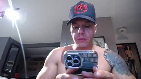 Snapshot of yatho_ chatting on 11.07.25 yahto online show from 11.07.25