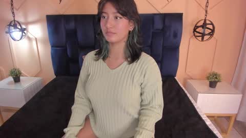 Yazmin online show from 12.04.24