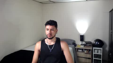 Snapshot of yeff_stone chatting on 07.14.26 yeff online show from 07.14.26