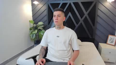 YEIKO ROMERO online show from 02.15.25