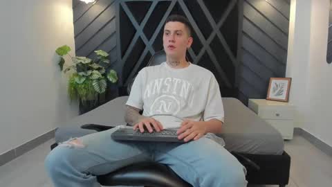 YEIKO ROMERO online show from 02.26.25