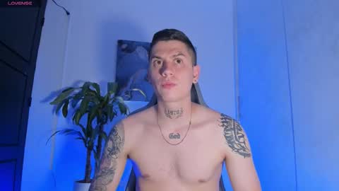 YEIKO ROMERO online show from 12.22.25