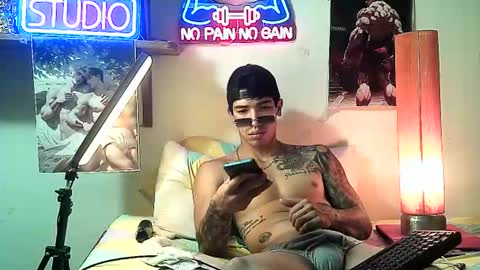 yeisoncastellanos1999 online show from 11.11.25