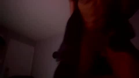 Ella Ts online show from 02.01.25