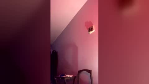 Ella Ts online show from 01.11.26