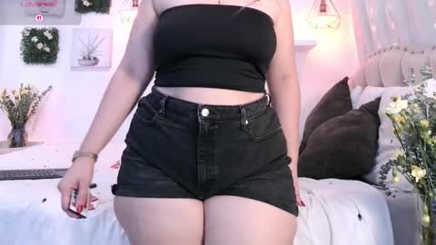 yellow_lily online show from 09.17.25