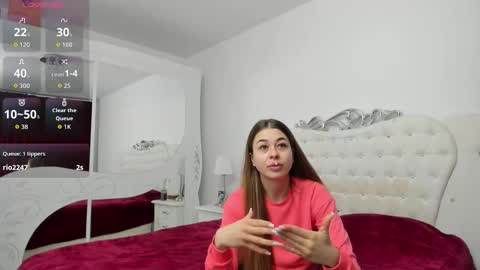 Snapshot of yennefer13 chatting on 03.12.26 yennefer13 online show from 03.12.26