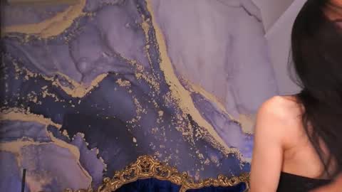 Snapshot of yennstar chatting on 09.18.25 yennstar online show from 09.18.25