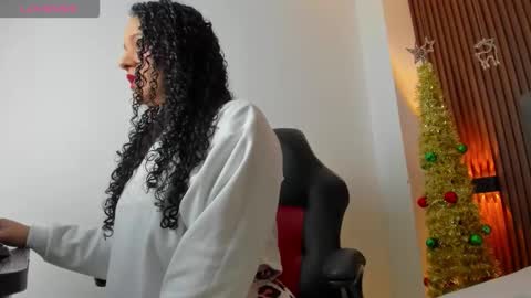 Y E R A  online show from 01.08.26