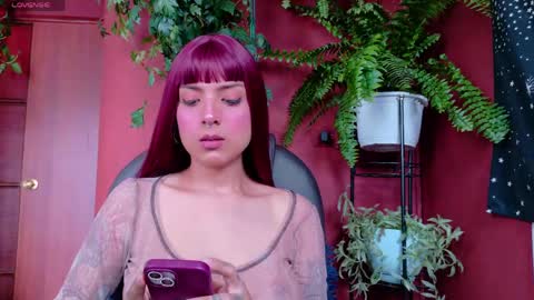 Snapshot of yeriawaddell_ chatting on 04.10.26 yeriawaddell online show from 04.10.26