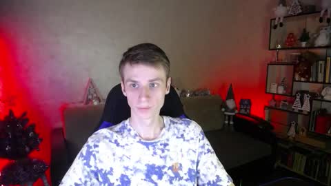 Snapshot of yes_cute_boy_ chatting on 01.07.26 Eden online show from 01.07.26