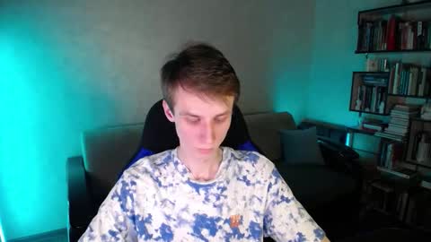 Snapshot of yes_cute_boy_ chatting on 02.18.26 Eden online show from 02.18.26