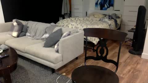 yesplesae online show from 01.13.25