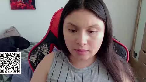 Snapshot of yessica_gomez01 chatting on 03.19.26 yessica_gomez01 online show from 03.19.26
