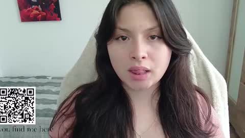 Snapshot of yessica_gomez01 chatting on 03.25.26 yessica_gomez01 online show from 03.25.26