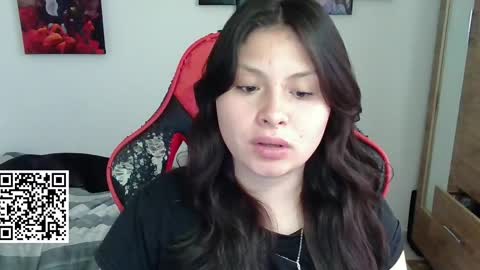 Snapshot of yessica_gomez01 chatting on 04.13.26 yessica_gomez01 online show from 04.13.26