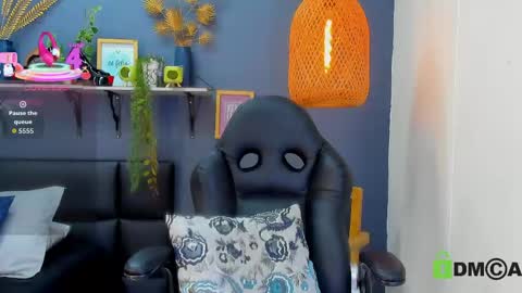Snapshot of yessika_parker chatting on 04.25.26 yessika_parker online show from 04.25.26
