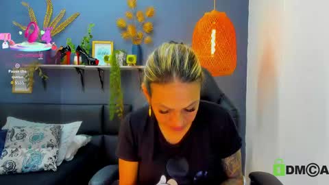 Snapshot of yessika_parker chatting on 04.29.26 yessika_parker online show from 04.29.26