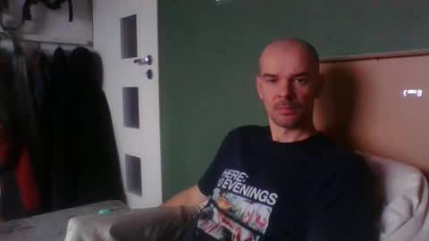 yewloo online show from 12.23.25