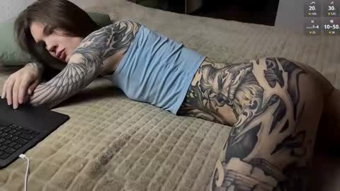 Snapshot of yexes chatting on 01.18.26 yexes online show from 01.18.26