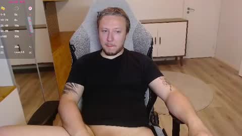Snapshot of yhdxhy chatting on 06.28.26 James online show from 06.28.26
