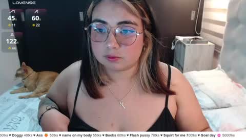Snapshot of yini_angel07 chatting on 06.25.26 hii i am yini online show from 06.25.26