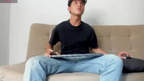 yizus_bonz online show from 07.20.26