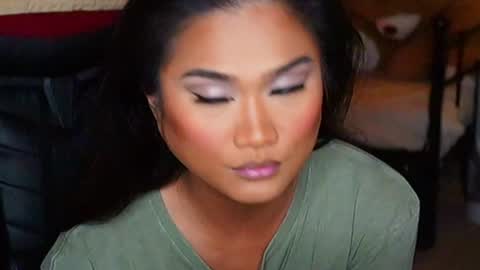 Snapshot of ynaong chatting on 01.07.25 Palmela Handerson online show from 01.07.25